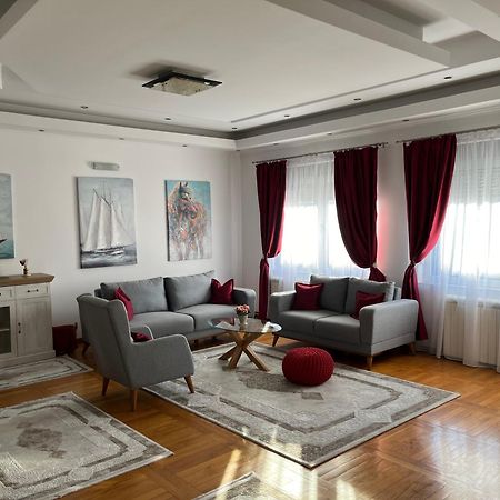 Airport Sky Apartments Lux II Belgrad Dış mekan fotoğraf