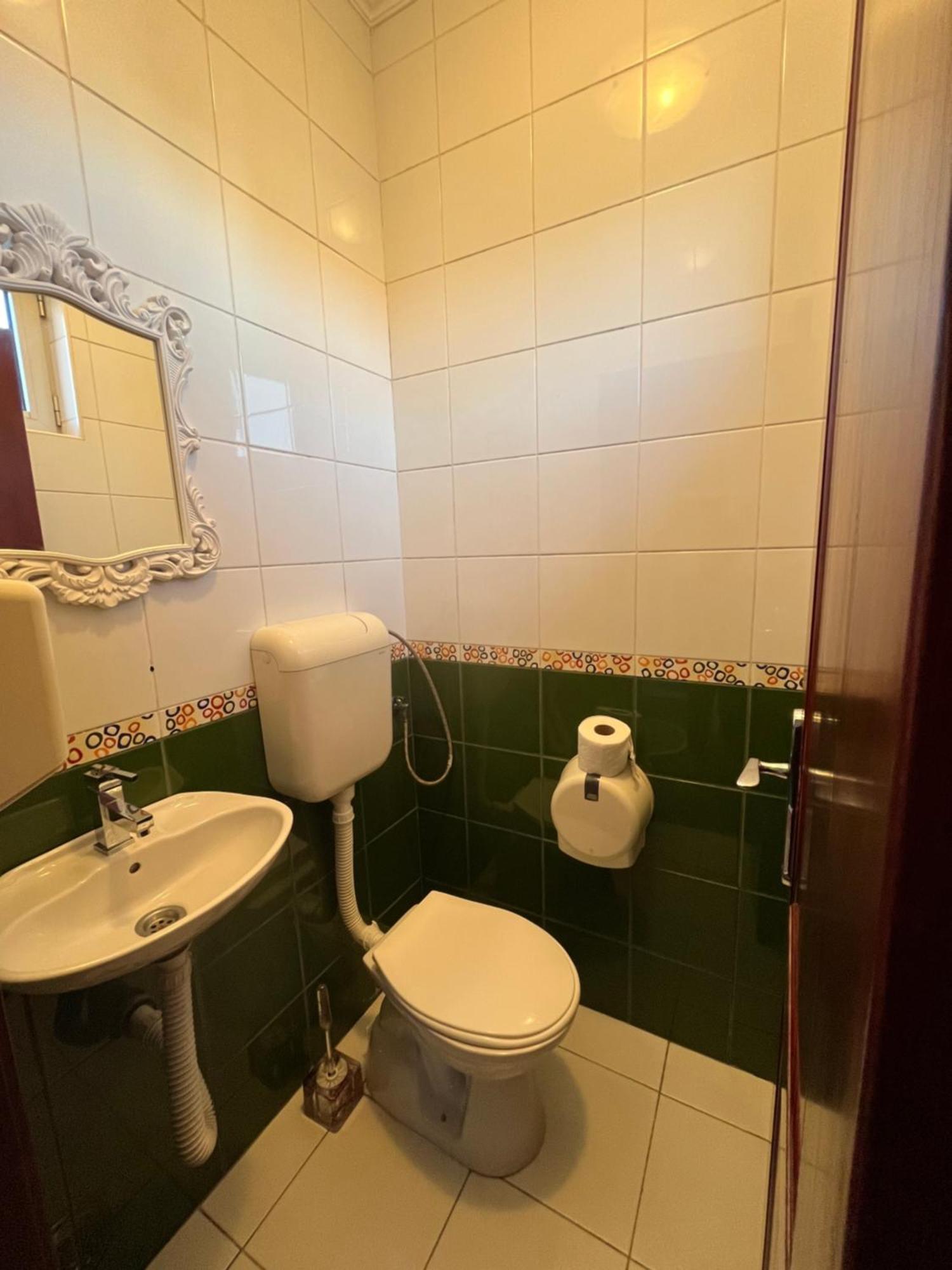Airport Sky Apartments Lux II Belgrad Oda fotoğraf